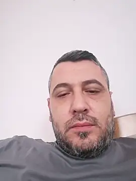 Snapshot of yourflowerpink chatting on 12.21.25 yourflowerpink online show from 12.21.25