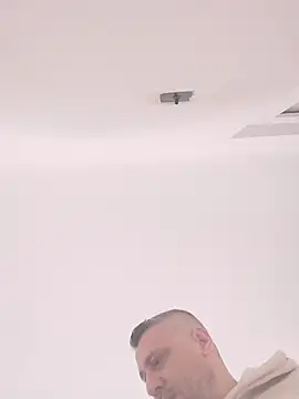 Snapshot of yourflowerpink chatting on 02.14.26 yourflowerpink online show from 02.14.26