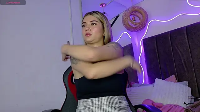 natasha  black online show from 09.08.25