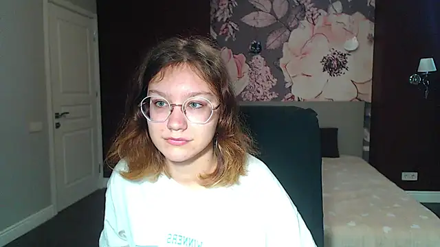 AngelinaLow online show from 03.13.25