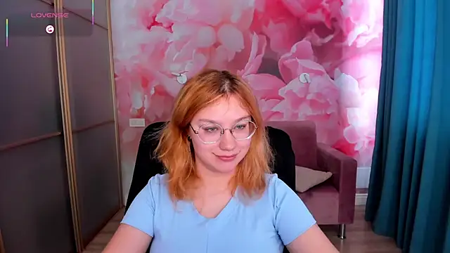 AngelinaLow online show from 01.06.26