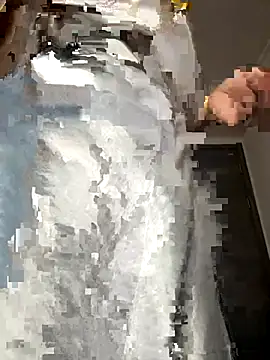 Snapshot of aa520uv chatting on 11.12.25 aa520uv online show from 11.12.25