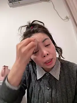 aa520uv online show from 02.02.26