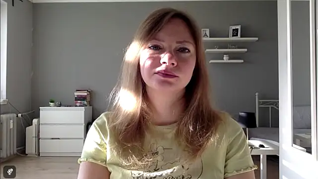 Snapshot of MillieShow chatting on 11.07.25 MillieShow online show from 11.07.25