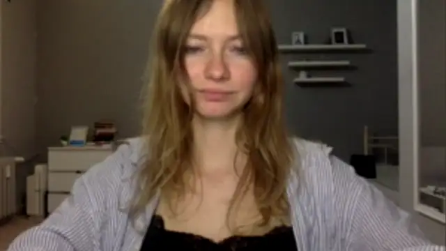 Snapshot of MillieShow chatting on 02.12.26 MillieShow online show from 02.12.26