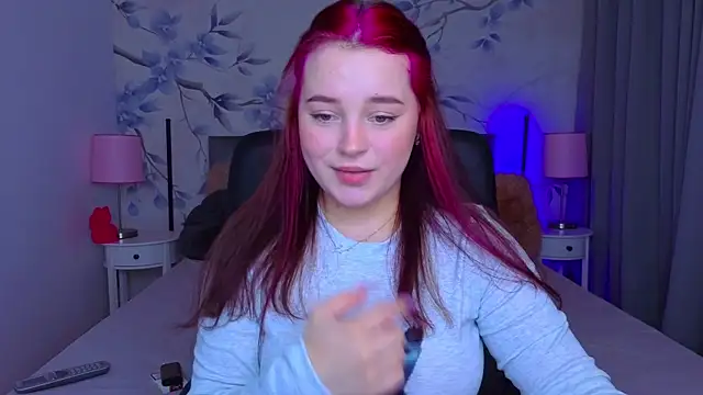 Cute kitty- online show from 11.13.25