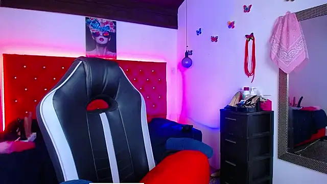 kriss sweetboobs10 online show from 11.23.25