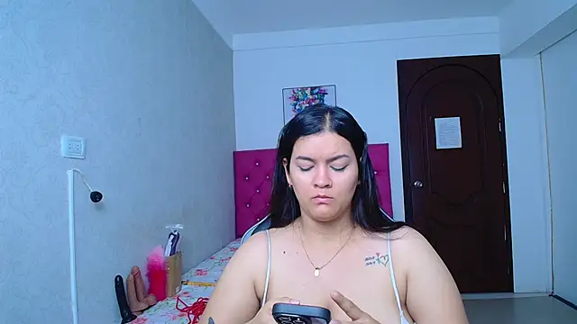 kriss sweetboobs10 online show from 07.19.26