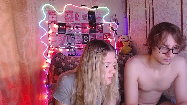 Your Horny Friends online show from 11.25.25