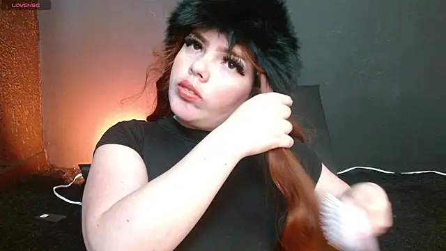 Snapshot of Nathaly_Rose1126 chatting on 09.15.25 Nathaly Rose1126 online show from 09.15.25