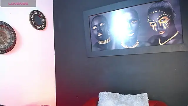 Snapshot of Nathaly_Rose1126 chatting on 09.26.25 Nathaly Rose1126 online show from 09.26.25