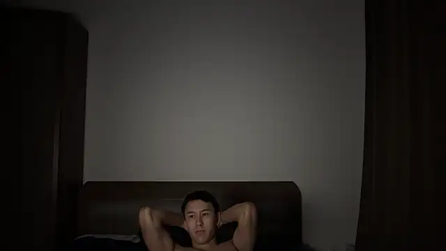 Snapshot of aliktasty chatting on 03.14.25 aliktasty online show from 03.14.25