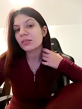 MeCherryy online show from 11.09.25