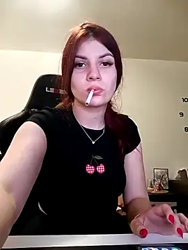 MeCherryy online show from 04.22.26