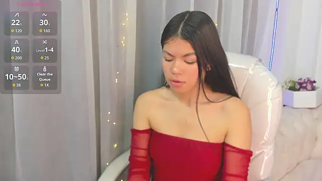 Snapshot of Pretty_Johnson_ chatting on 10.10.25 Pretty Johnson online show from 10.10.25