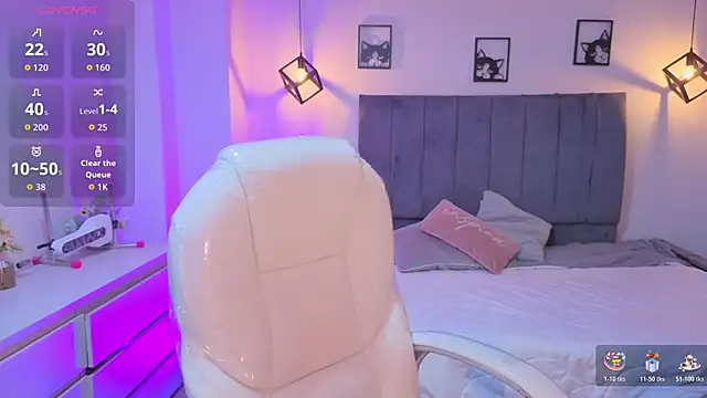 Pretty Johnson  online show from 05.28.26