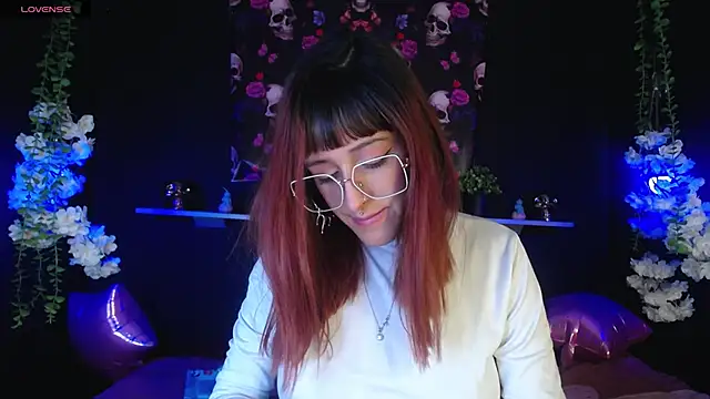 Snapshot of Hairydoll_ chatting on 11.24.25 Hairydoll online show from 11.24.25