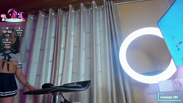 alice kingsley  online show from 12.01.25