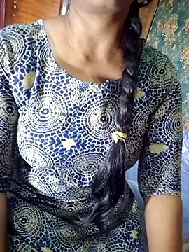 Snapshot of Shalini_telugu09 chatting on 09.09.25 Shalini telugu09 online show from 09.09.25