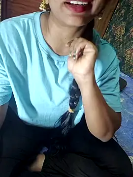 Snapshot of Shalini_telugu09 chatting on 09.16.25 Shalini telugu09 online show from 09.16.25