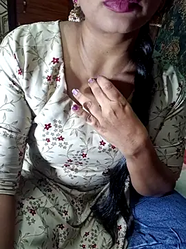 Snapshot of Shalini_telugu09 chatting on 09.26.25 Shalini telugu09 online show from 09.26.25