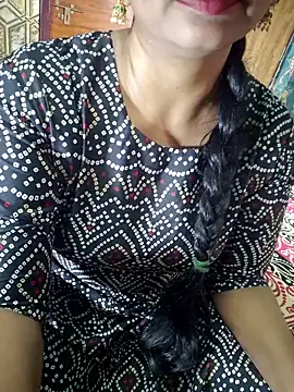 Snapshot of Shalini_telugu09 chatting on 11.07.25 Shalini telugu09 online show from 11.07.25