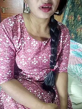 Snapshot of Shalini_telugu09 chatting on 02.14.26 Shalini telugu09 online show from 02.14.26