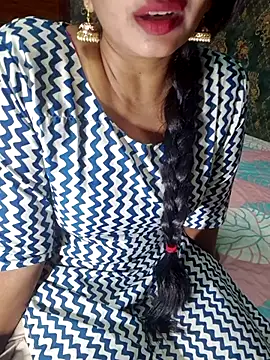 Snapshot of Shalini_telugu09 chatting on 02.15.26 Shalini telugu09 online show from 02.15.26