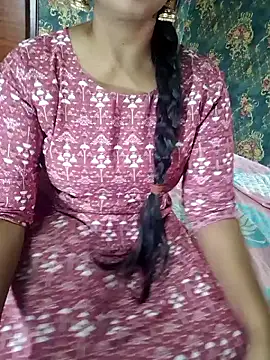 Snapshot of Shalini_telugu09 chatting on 02.21.26 Shalini telugu09 online show from 02.21.26