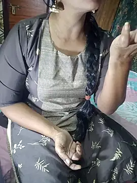 Snapshot of Shalini_telugu09 chatting on 02.24.26 Shalini telugu09 online show from 02.24.26