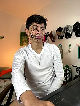 Yaiden 11 online show from 10.31.25