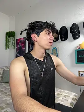 Yaiden 11 online show from 12.19.25