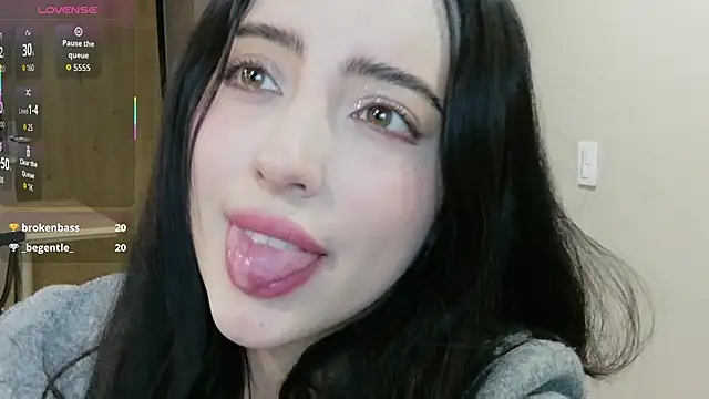 Rebbecawhite meow online show from 01.15.26