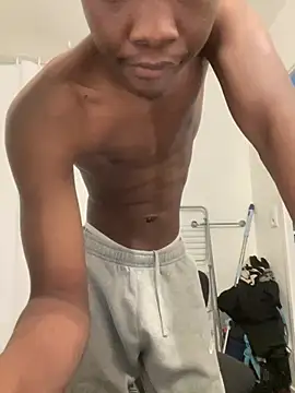 Snapshot of Renoirmonter chatting on 03.13.25 Renoirmonter online show from 03.13.25