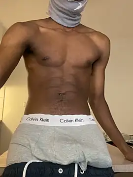 Snapshot of Renoirmonter chatting on 09.23.25 Renoirmonter online show from 09.23.25