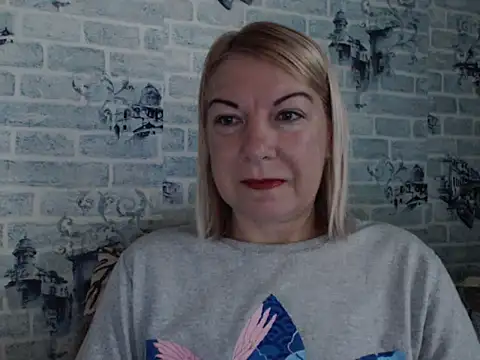 Lillia Ray online show from 09.27.25