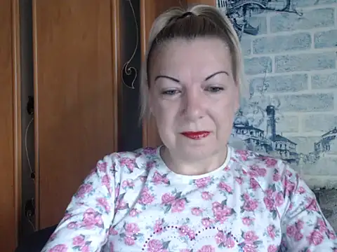Snapshot of Lillia_Ray chatting on 05.14.26 Lillia Ray online show from 05.14.26