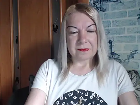 Snapshot of Lillia_Ray chatting on 05.24.26 Lillia Ray online show from 05.24.26