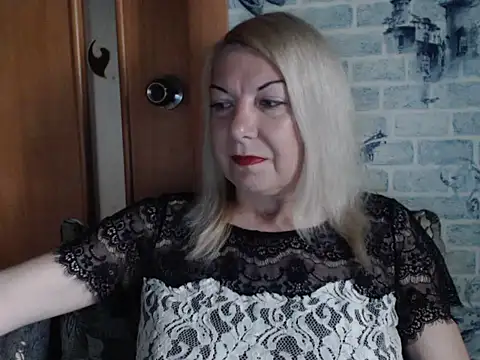 Snapshot of Lillia_Ray chatting on 06.03.26 Lillia Ray online show from 06.03.26