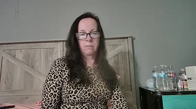 Snapshot of peachgoddess chatting on 03.14.25 peachgoddess online show from 03.14.25