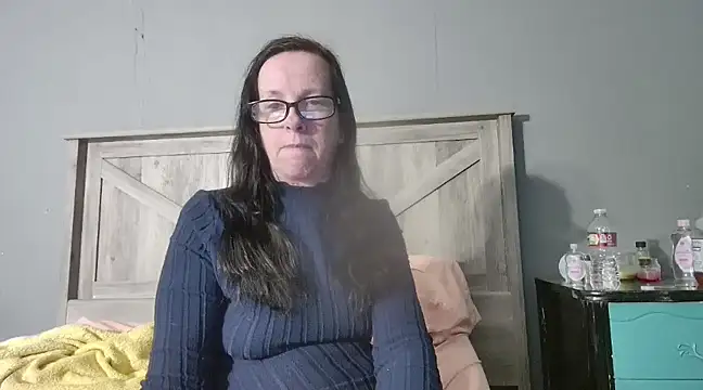 Snapshot of peachgoddess chatting on 03.16.25 peachgoddess online show from 03.16.25