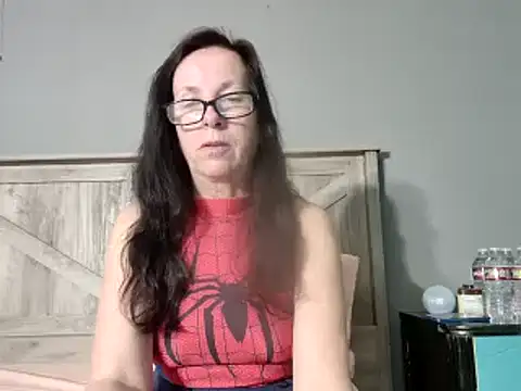 Snapshot of peachgoddess chatting on 03.20.25 peachgoddess online show from 03.20.25