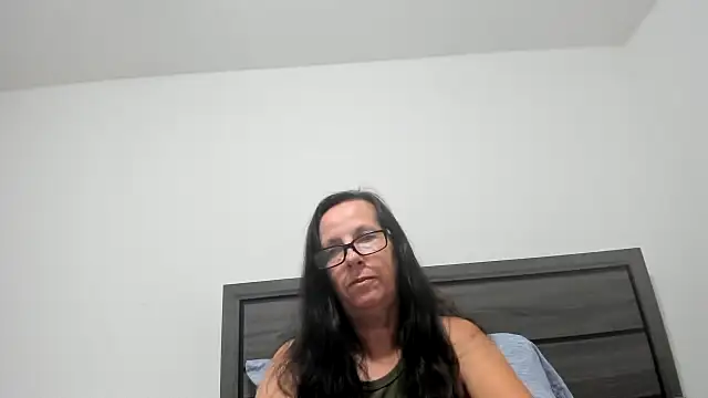 Snapshot of peachgoddess chatting on 09.27.25 peachgoddess online show from 09.27.25