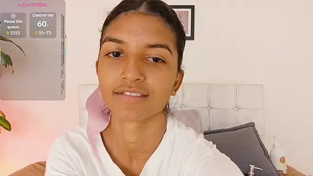 YuliethPetite online show from 09.19.25