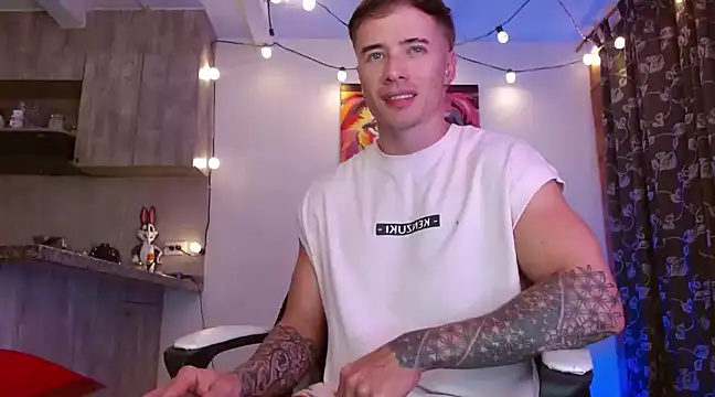 Ryannblue07 online show from 03.23.25