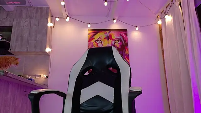 Ryannblue07 online show from 11.28.25