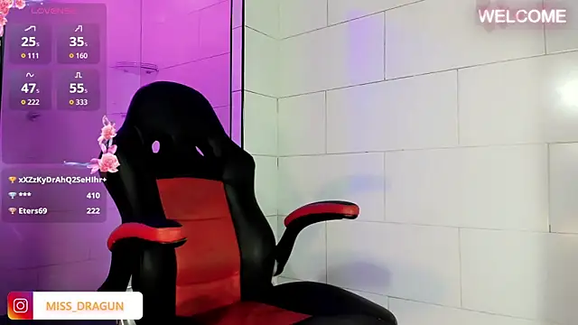 Snapshot of Dayana_Dias chatting on 10.11.25 Dayana Dias online show from 10.11.25