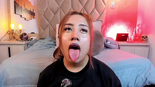 kailinmoonx online show from 02.03.26