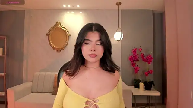 CandaseRussell online show from 10.09.25