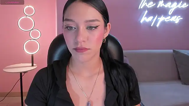 Snapshot of AmaliaCrus chatting on 06.08.26 AmaliaCrus online show from 06.08.26